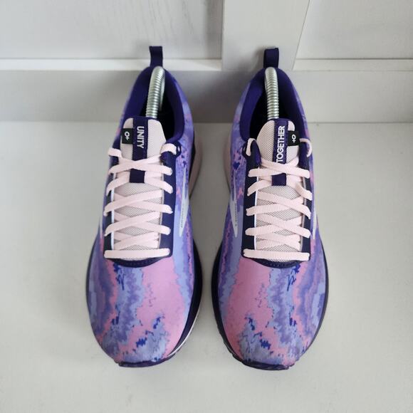 BROOKS Revel 4 Together Unity Purple Tie Dye Running Shoes Sneakers Women Size 8 - Picture 4 of 11